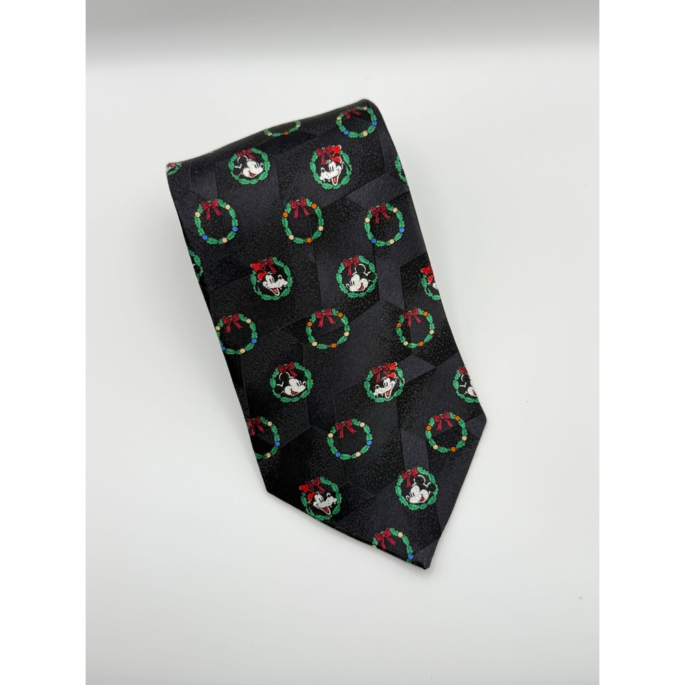 Mickey & Co Christmas Wreath Silk Tie OS Mickey Mouse Holiday Festive Disneyana